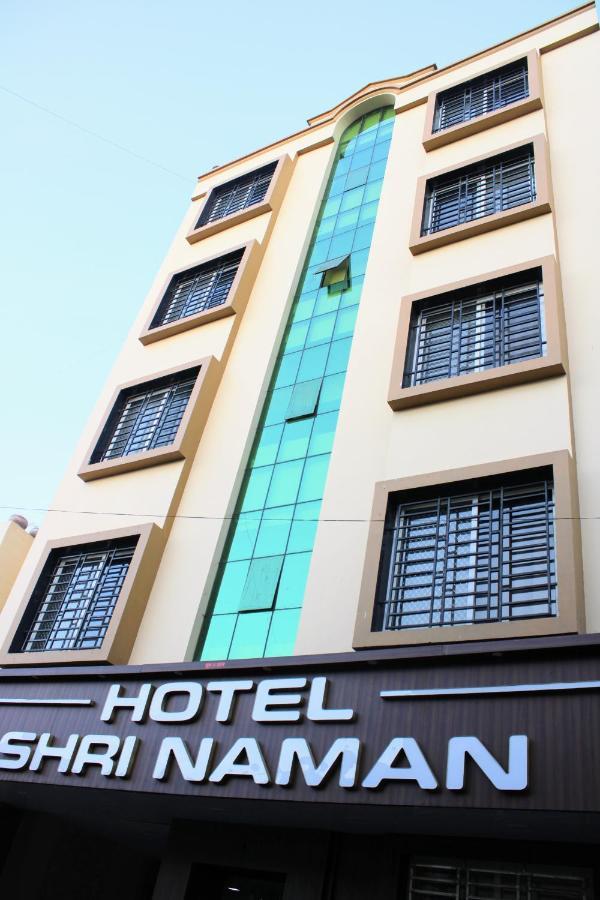 Maruti Group Of Hotels - Shri Naman Nāthdwāra Extérieur photo