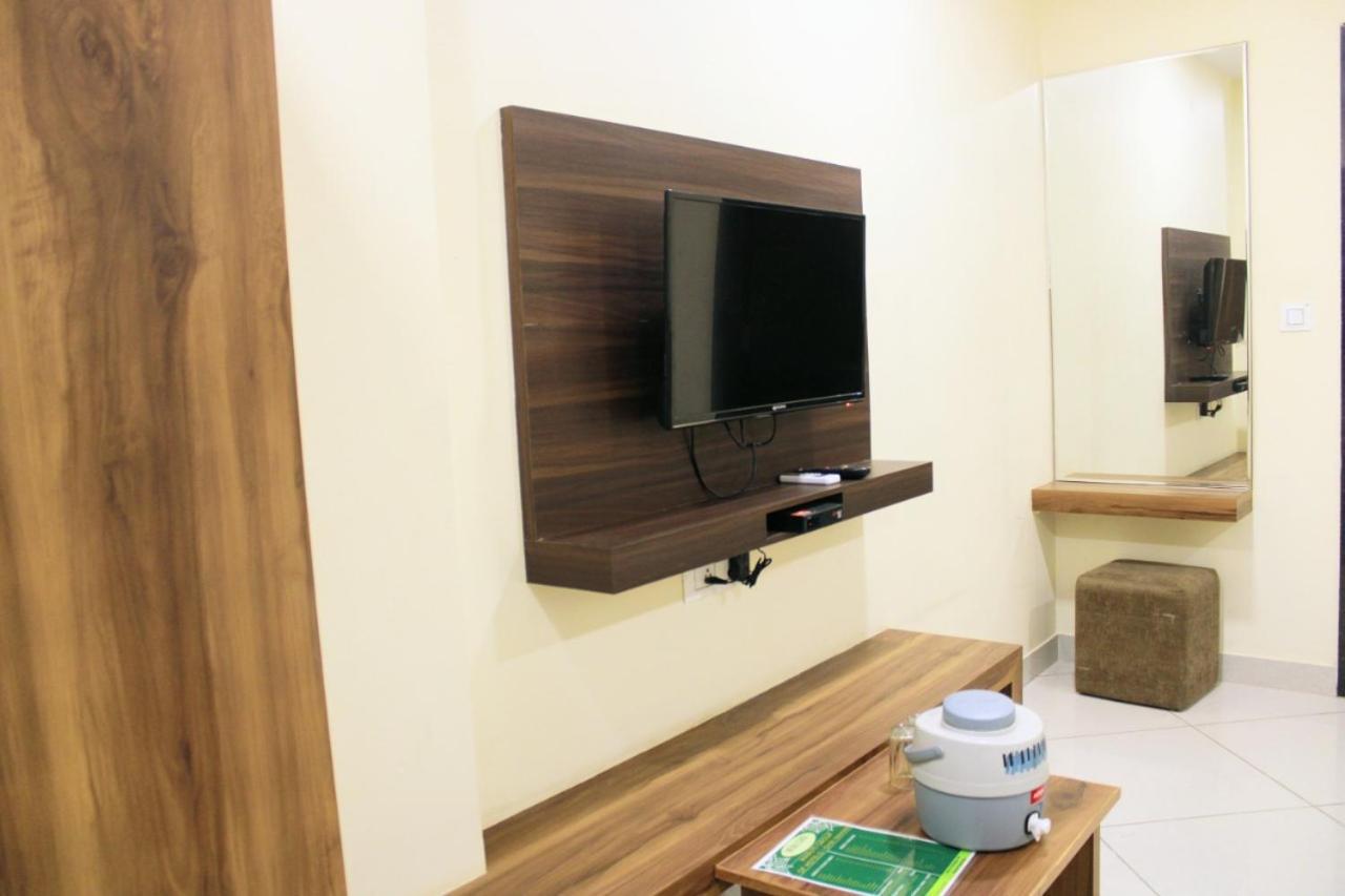 Maruti Group Of Hotels - Shri Naman Nāthdwāra Extérieur photo